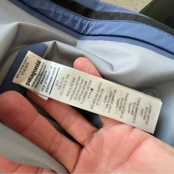 Patagonia Current Blue Strormstride Jacket Coat Women Medium NWT - Picture 15 of 16